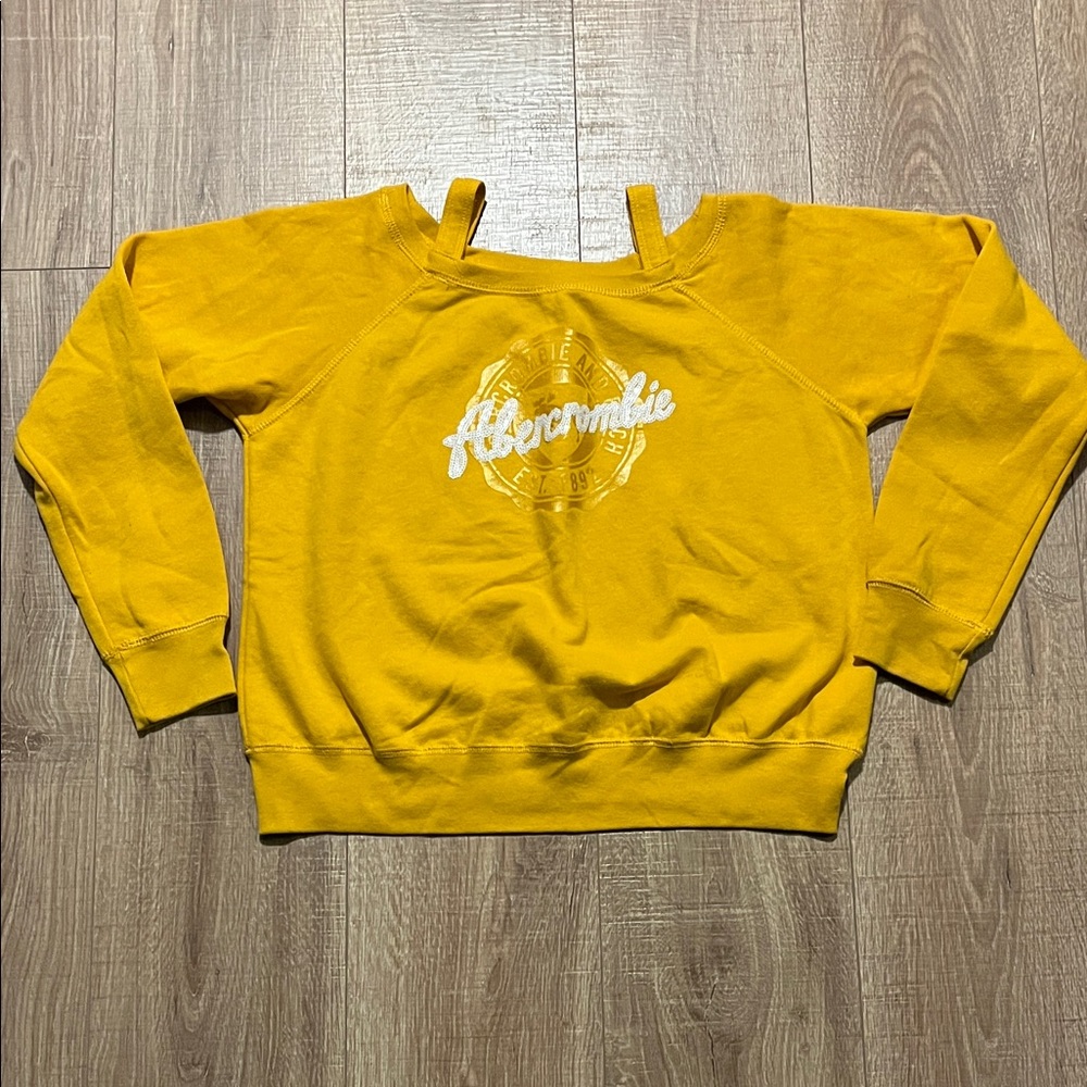 Kid’s Abercrombie & Fitch Mustard Off-the-Shoulder Sweatshirt Size 13/14